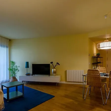 Devesa Park With Private Parking Girona